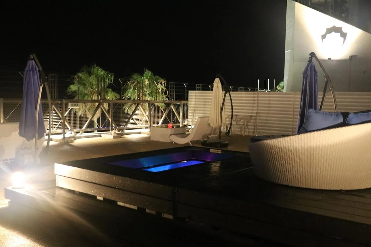 Mykonos Resort Miura / Vacation Stay 62180 Jokosuka 0*,  Japonsko